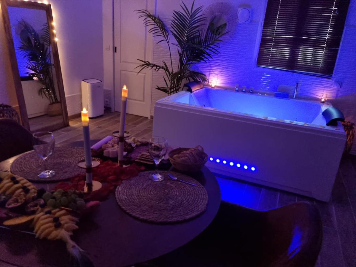 Suite De Charme Avec Jacuzzi Et Jardin Privatif Paris Au Calme Saint-Prix (Val d'Oise) Exterior foto