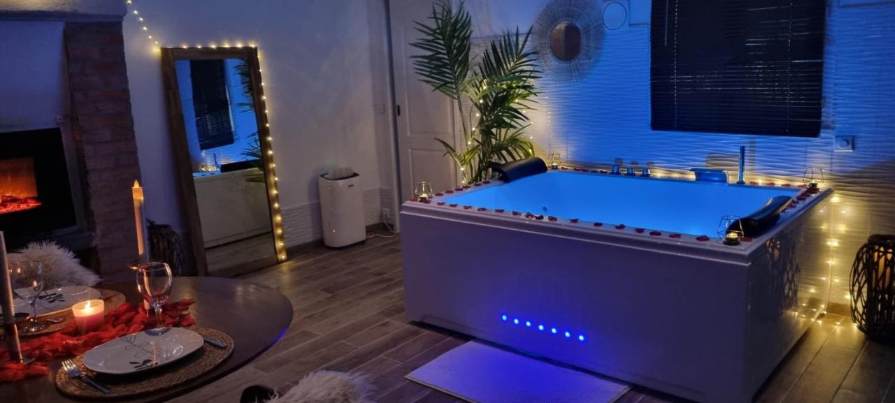 Suite De Charme Avec Jacuzzi Et Jardin Privatif Paris Au Calme Saint-Prix (Val d'Oise) Exterior foto