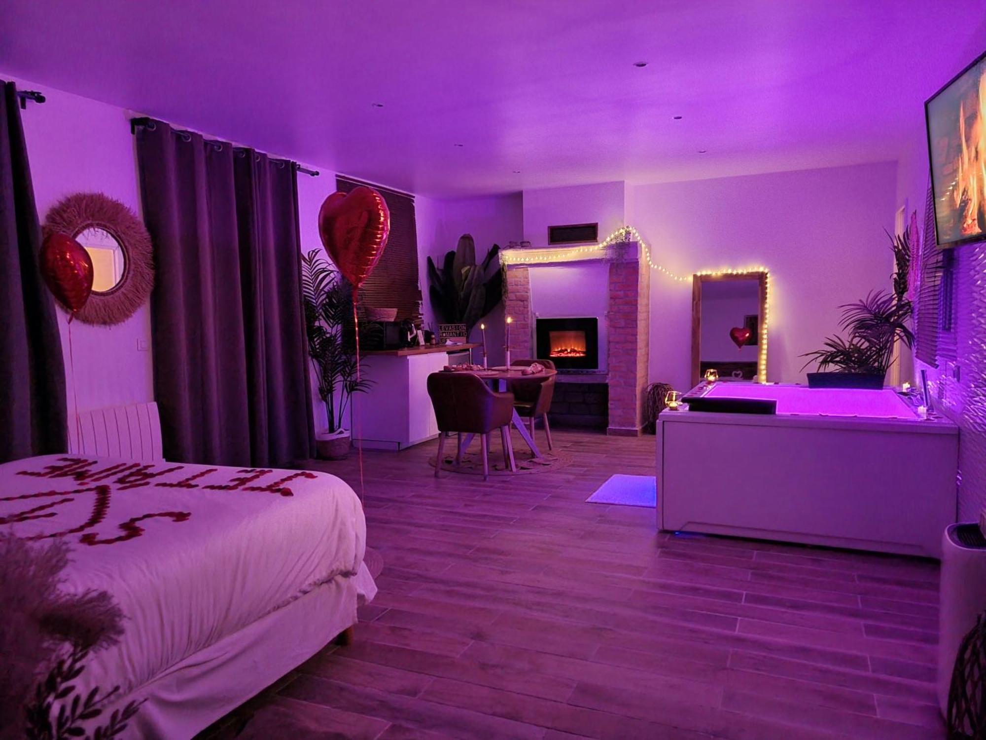 Suite De Charme Avec Jacuzzi Et Jardin Privatif Paris Au Calme Saint-Prix (Val d'Oise) Exterior foto