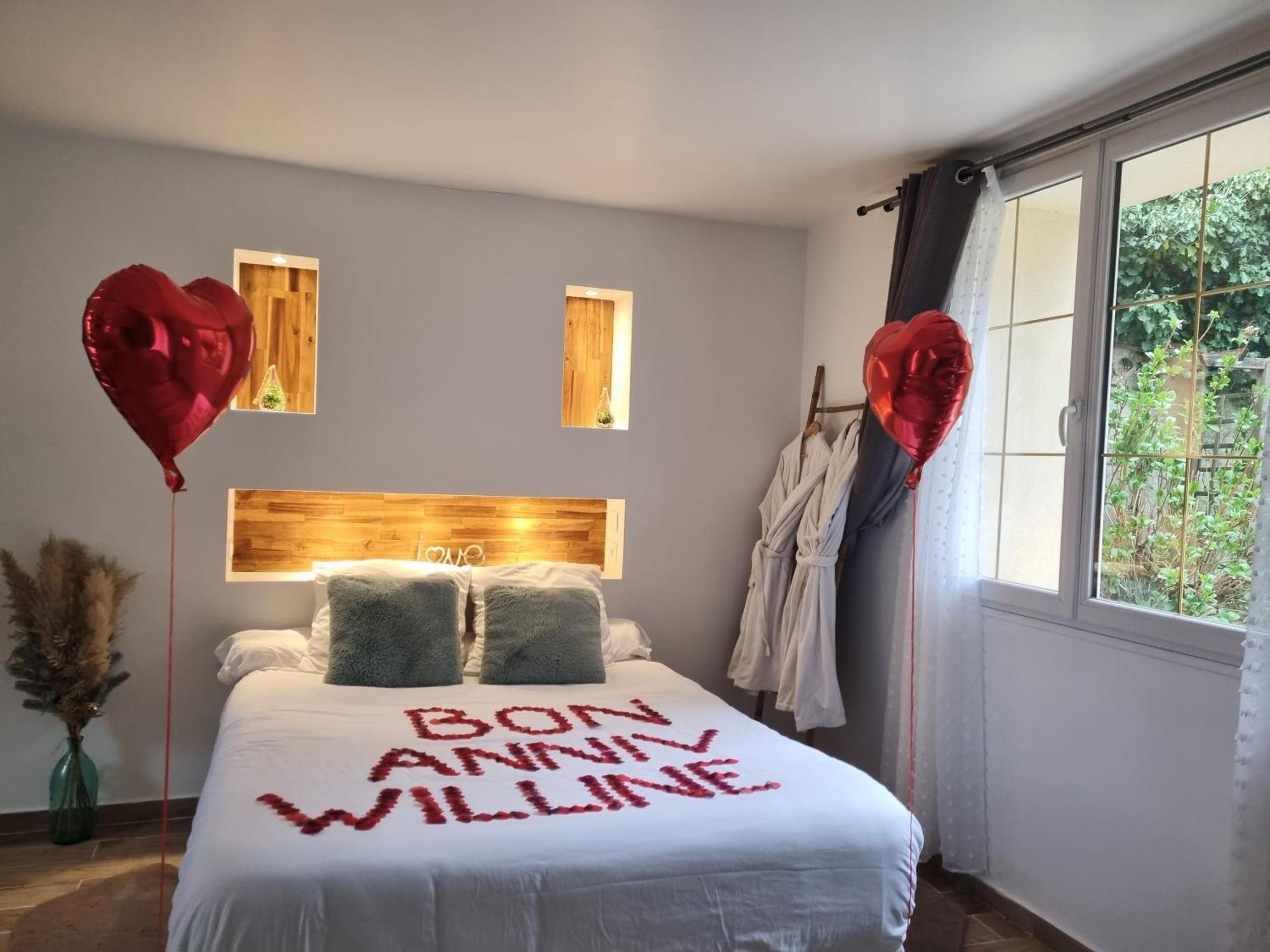 Suite De Charme Avec Jacuzzi Et Jardin Privatif Paris Au Calme Saint-Prix (Val d'Oise) Exterior foto